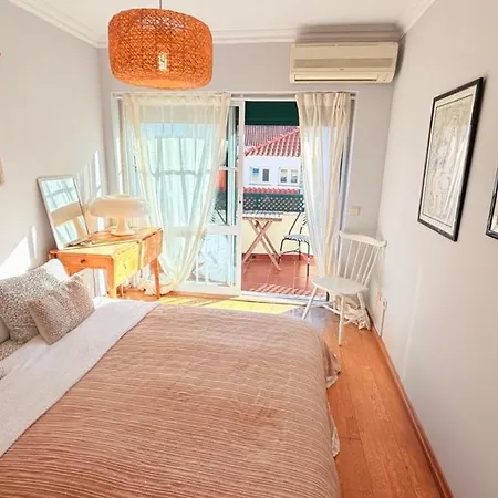 Relaxed 3 Bedrooms Penthouse In The Heart Of Historic Center, Few Steps From The דירה *