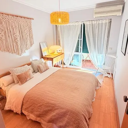 Relaxed 3 Bedrooms Penthouse In The Heart Of Historic Center, Few Steps From The