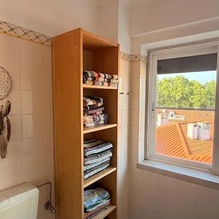 Relaxed 3 Bedrooms Penthouse In The Heart Of Historic Center, Few Steps From The קסקאיס