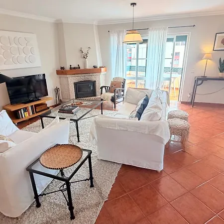 Relaxed 3 Bedrooms Penthouse In The Heart Of Historic Center, Few Steps From The *