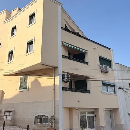 Relaxed 3 Bedrooms Penthouse In The Heart Of Historic Center, Few Steps From The アパート